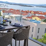 Apartmán Penthouse Seabyme With 2 Terraces