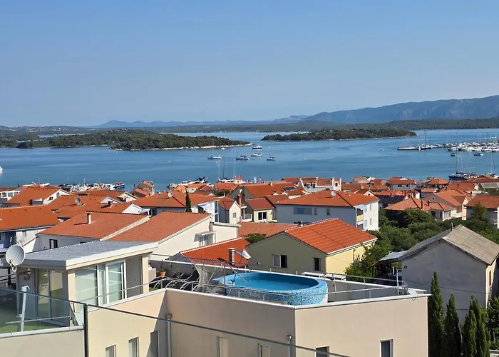 Penthouse Seabyme With 2 Terraces Murter