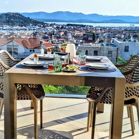 Penthouse Seabyme With 2 Terraces * Murter