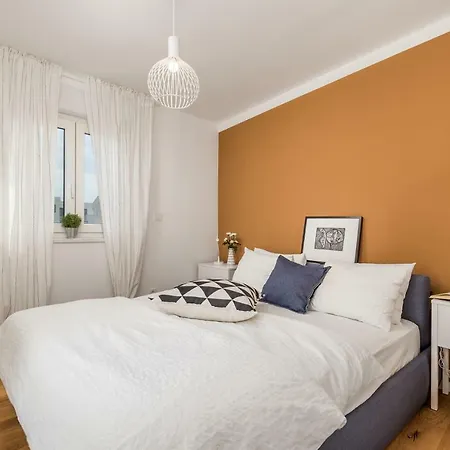 Penthouse Seabyme With 2 Terraces Apartment