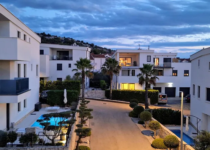 Penthouse Seabyme With 2 Terraces *